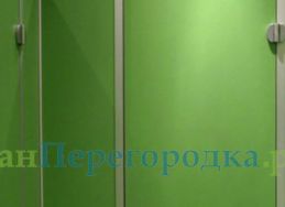 Туалетные перегородки из HPL-пластика в гимназии им. Александра Невского